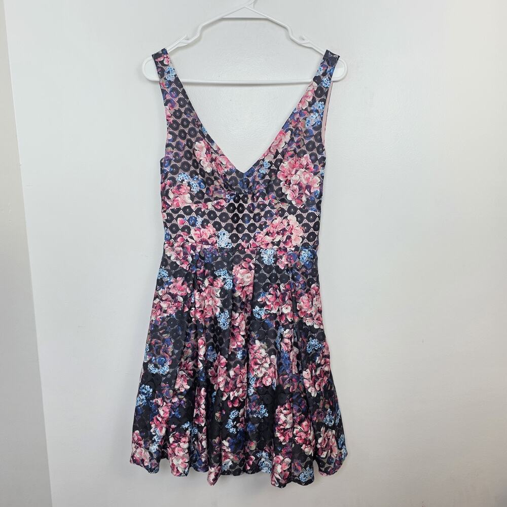 Betsey Johnson Black Pink Floral‎ Fit & Flare Feminine Party Mini Dress Size 4 - Picture 2 of 8